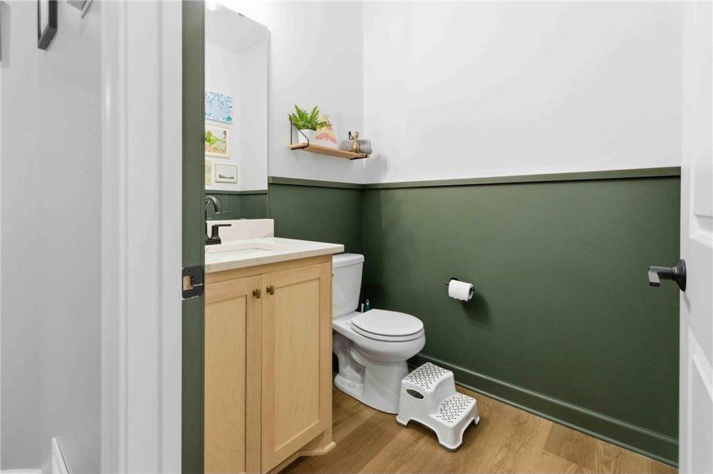 Brainerd, Minnesota, 56401, United States, 4 Bedrooms Bedrooms, ,2 BathroomsBathrooms,Residential,For Sale,1996764