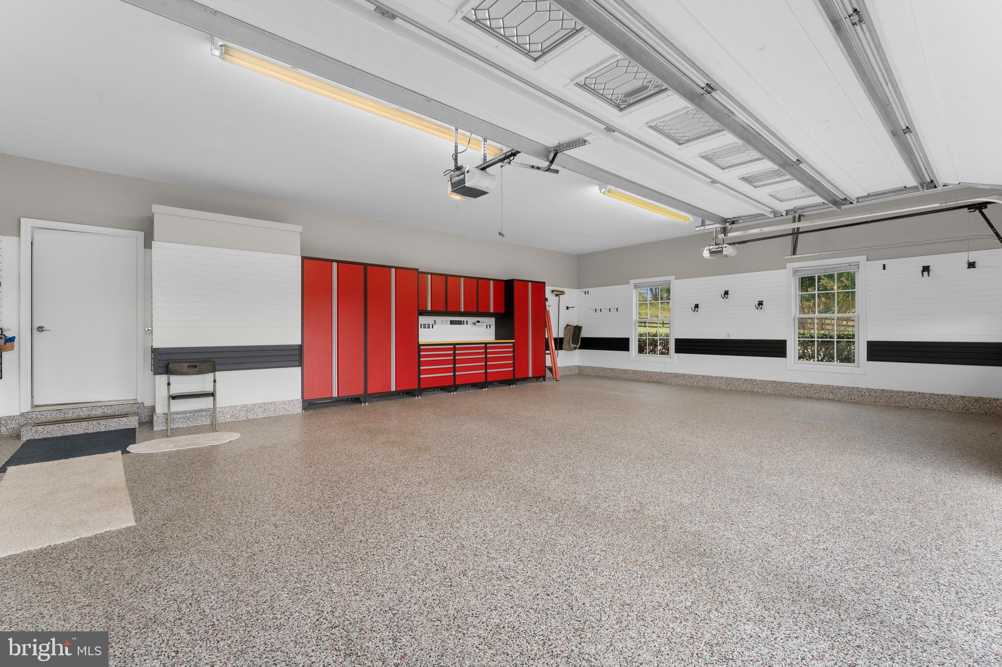 Reva, Virginia, 22735, United States, 4 Bedrooms Bedrooms, ,4 BathroomsBathrooms,Residential,For Sale,1983149