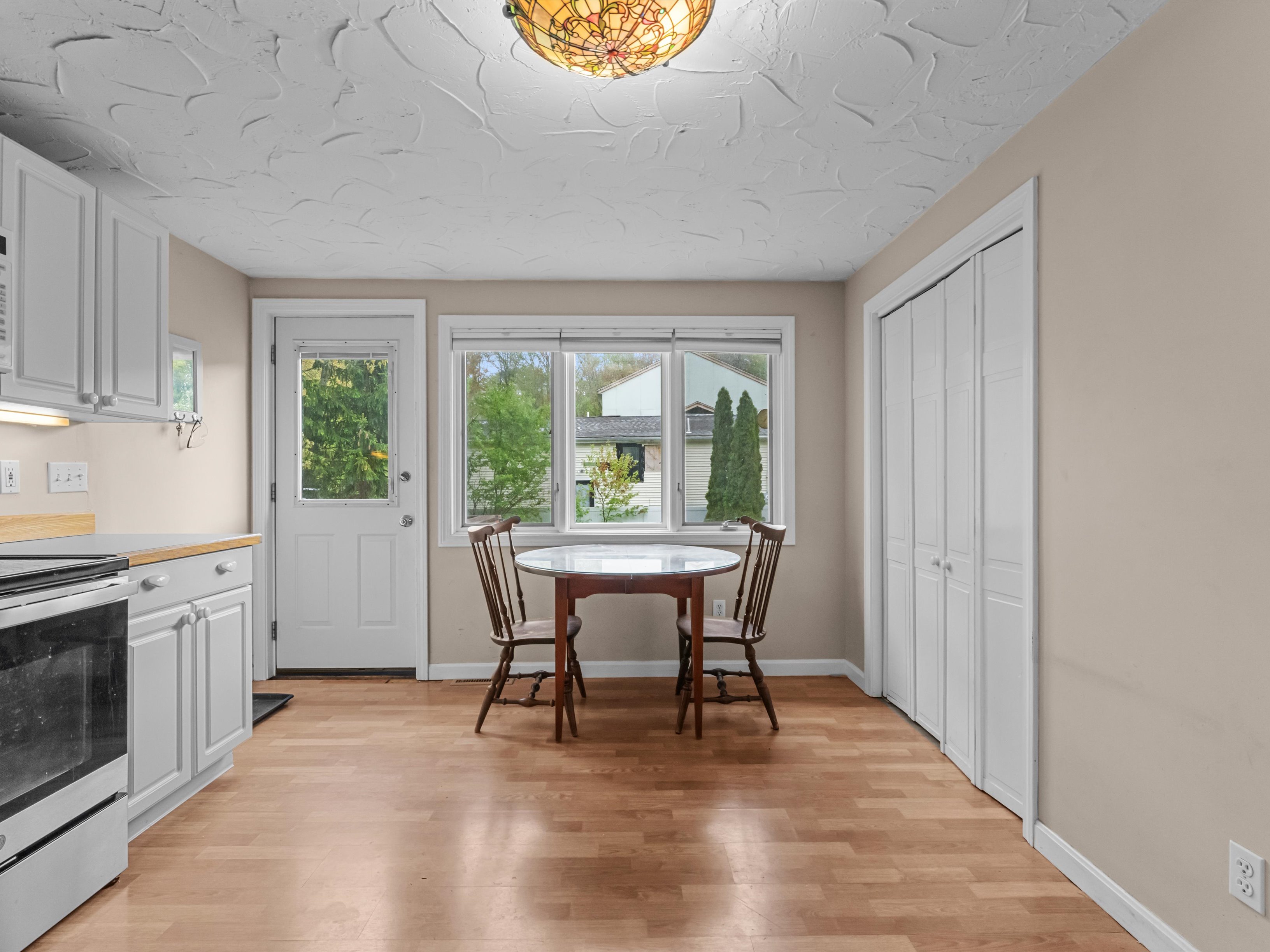  19 Cedar Road, Shrewsbury, MA 01545 - 物件實景