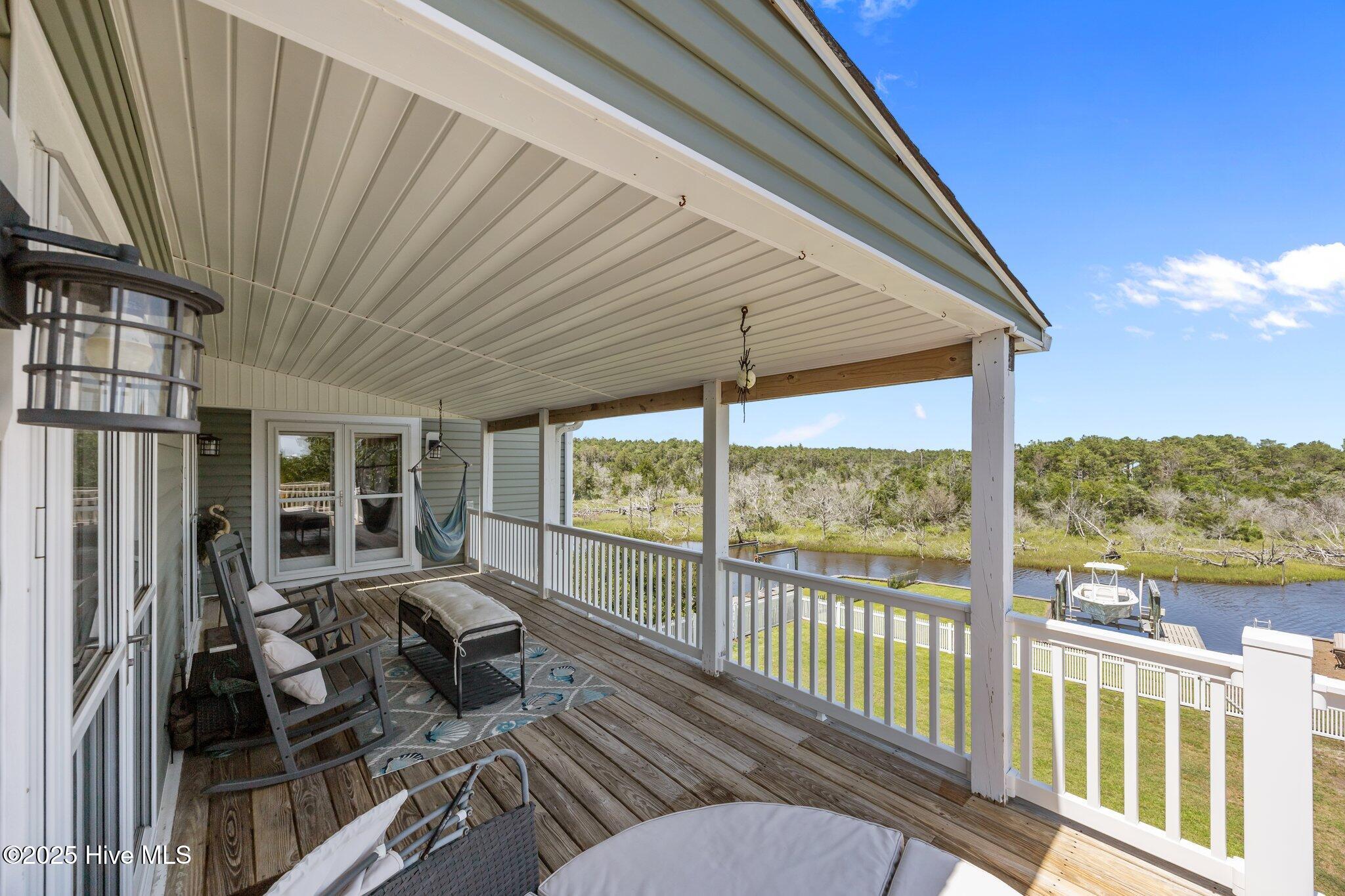Sneads Ferry, North Carolina, 28460, United States, 4 Bedrooms Bedrooms, ,4 BathroomsBathrooms,Residential,For Sale,1883295