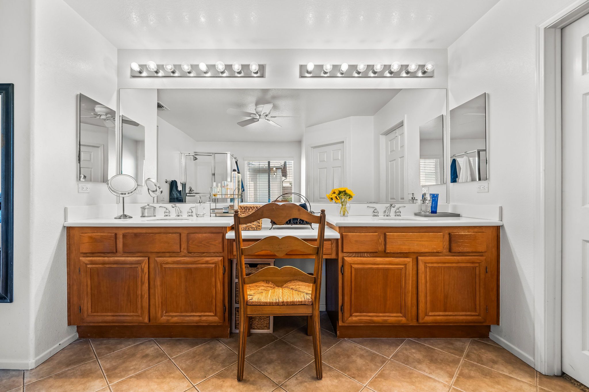  26136 Castle Lane, Murrieta, CA 92563 - 物件實景