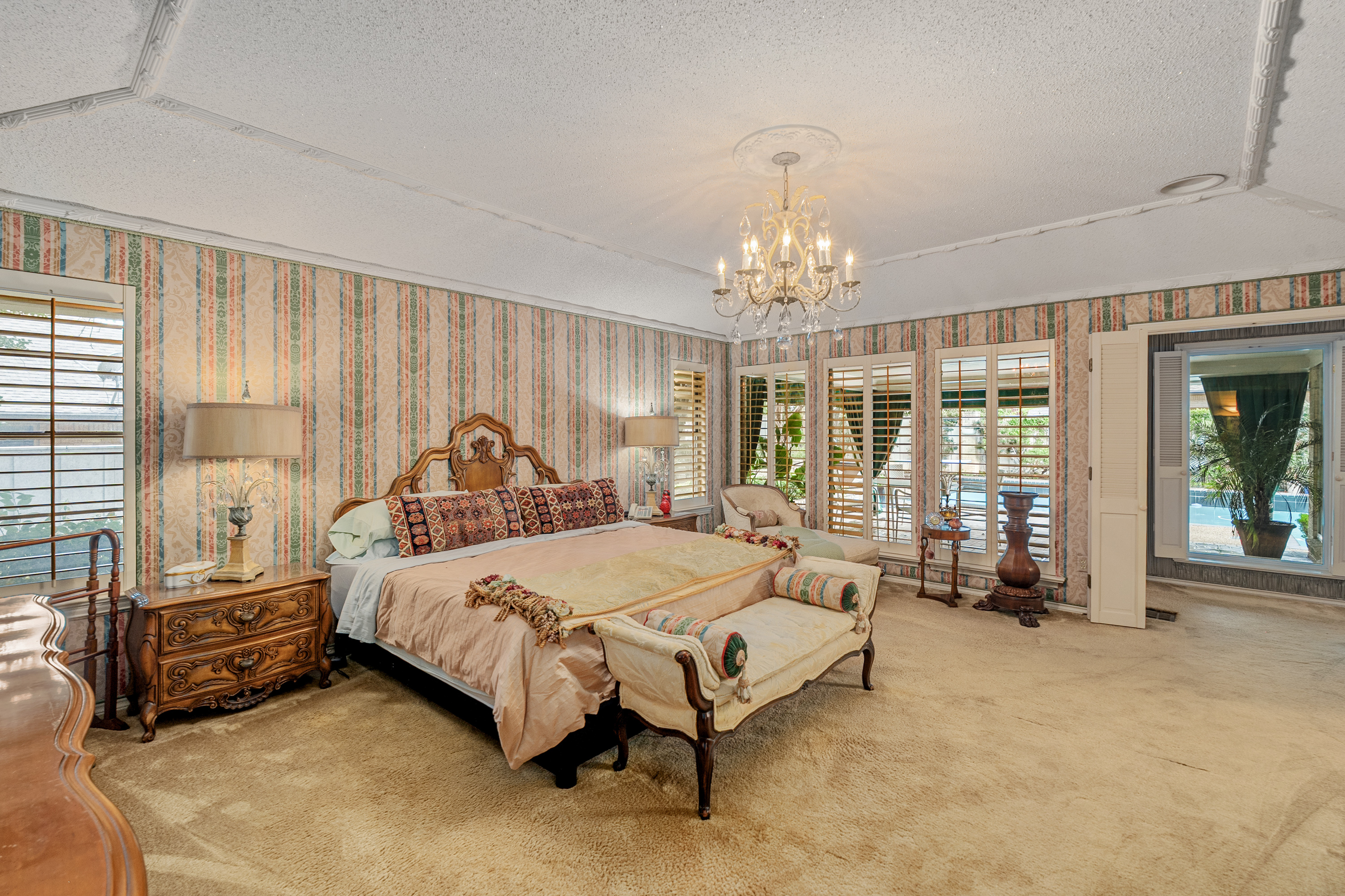  5531 Pebblebrook Drive - 物件實景