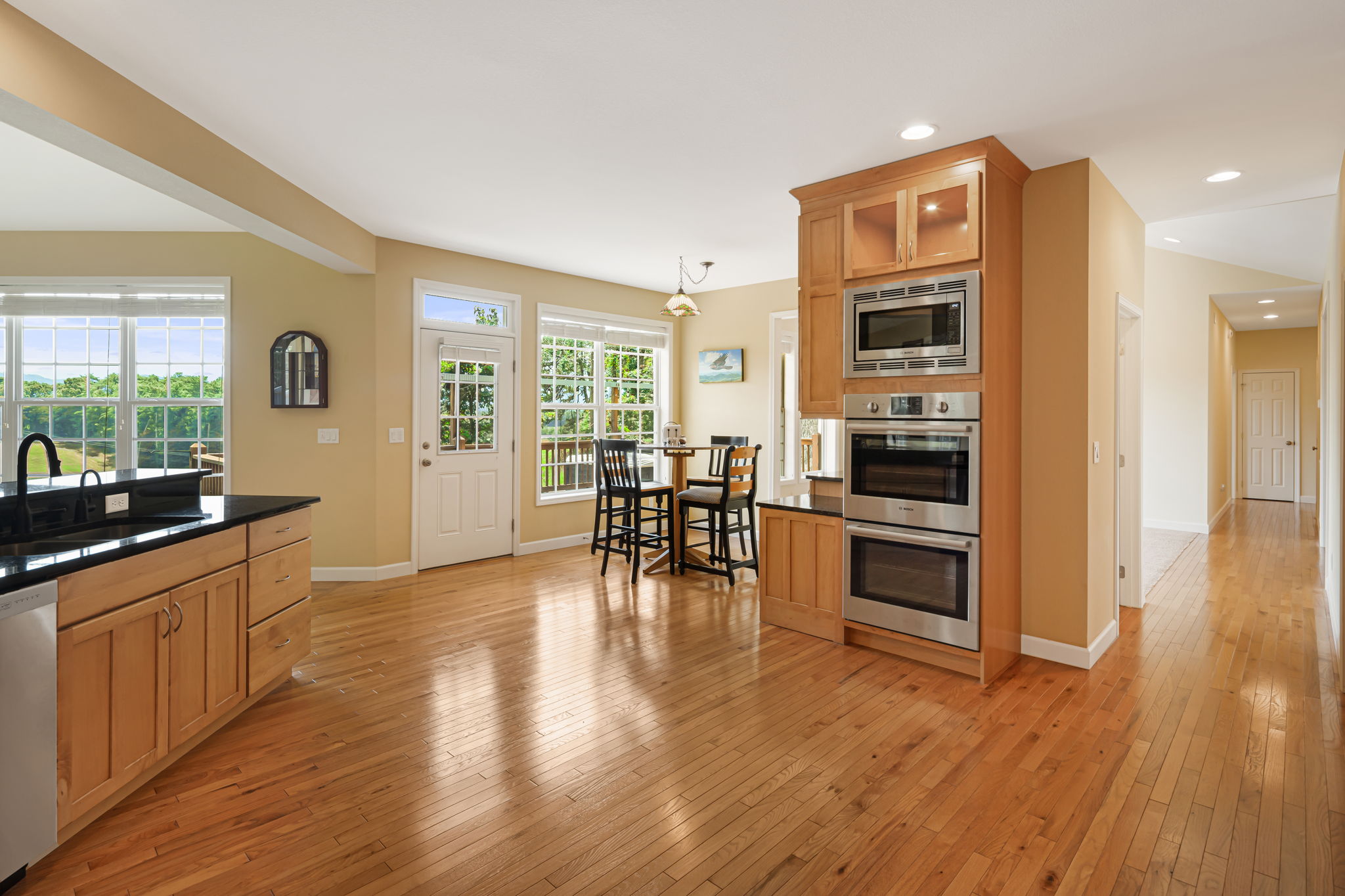 Mars Hill, North Carolina, 28754, United States, 3 Bedrooms Bedrooms, ,3 BathroomsBathrooms,Residential,For Sale,1923227