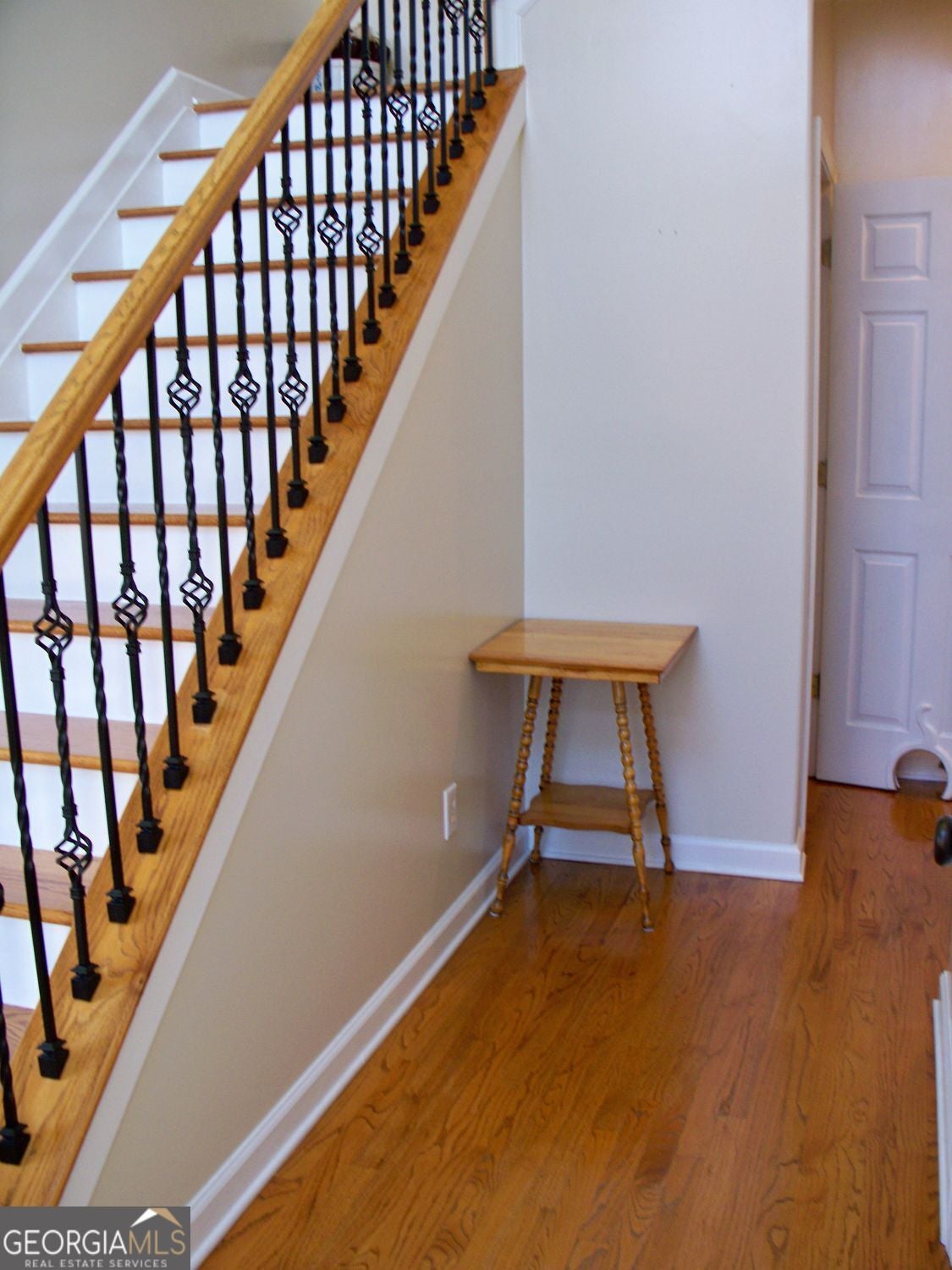 Johns Creek, Georgia, 30022, United States, 5 Bedrooms Bedrooms, ,4 BathroomsBathrooms,Residential,For Sale,1985826