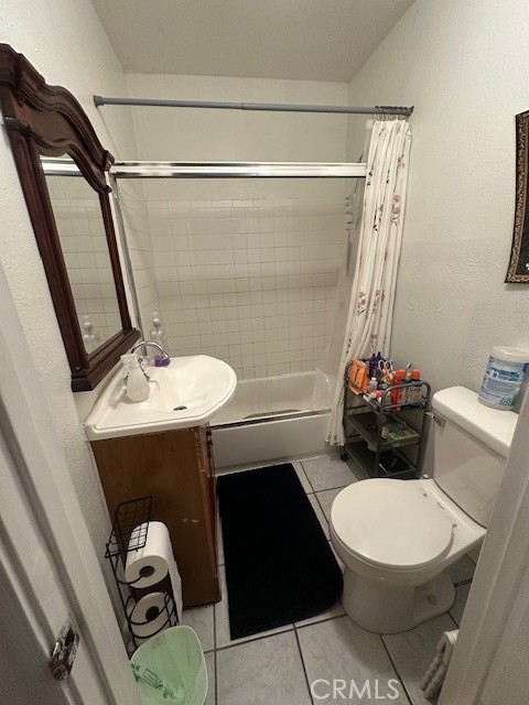 Los Angeles, California, 90047, United States, 3 Bedrooms Bedrooms, ,2 BathroomsBathrooms,Residential,For Sale,1937253