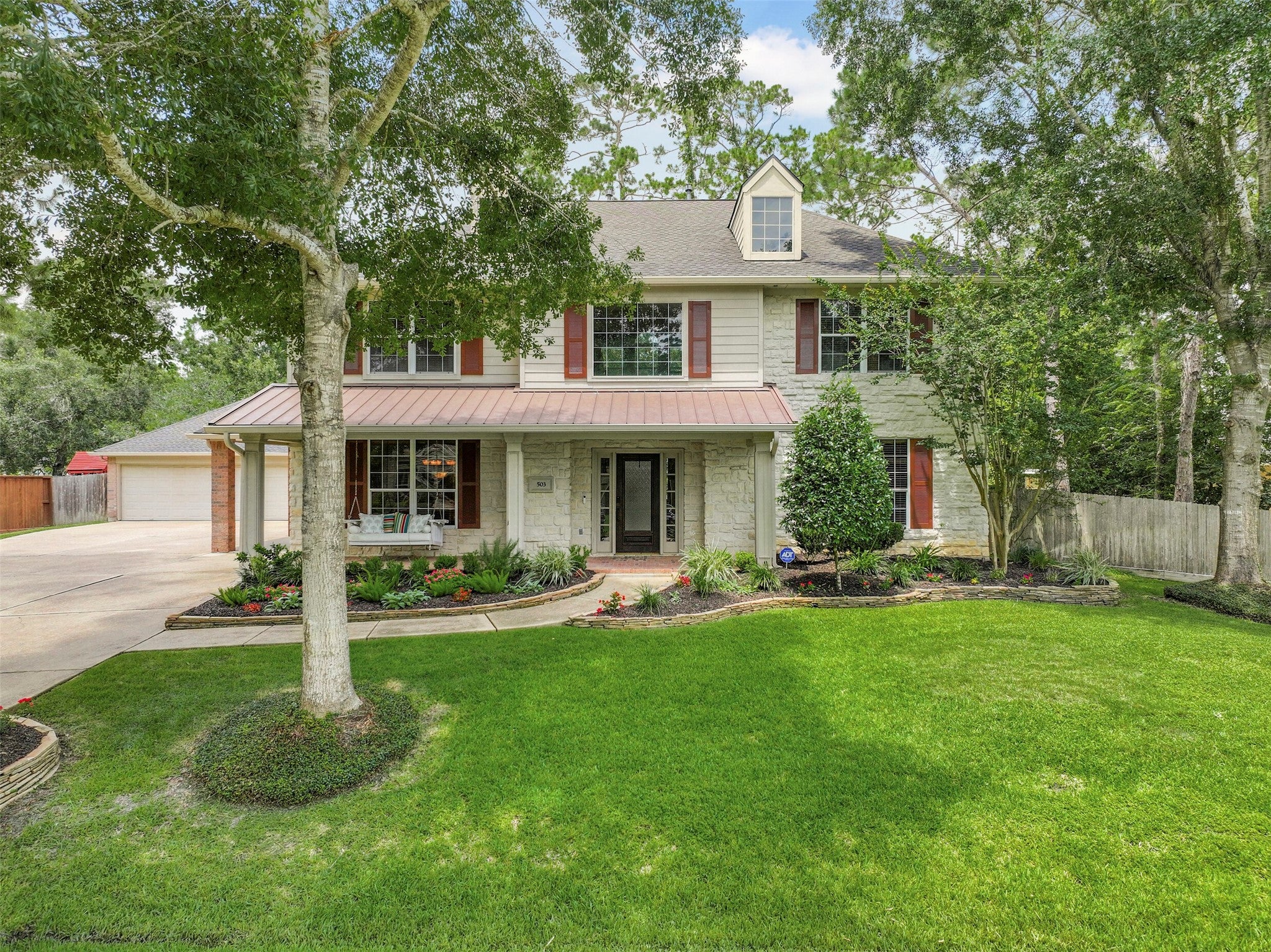 Shadywood Dr, Friendswood, TX 77546