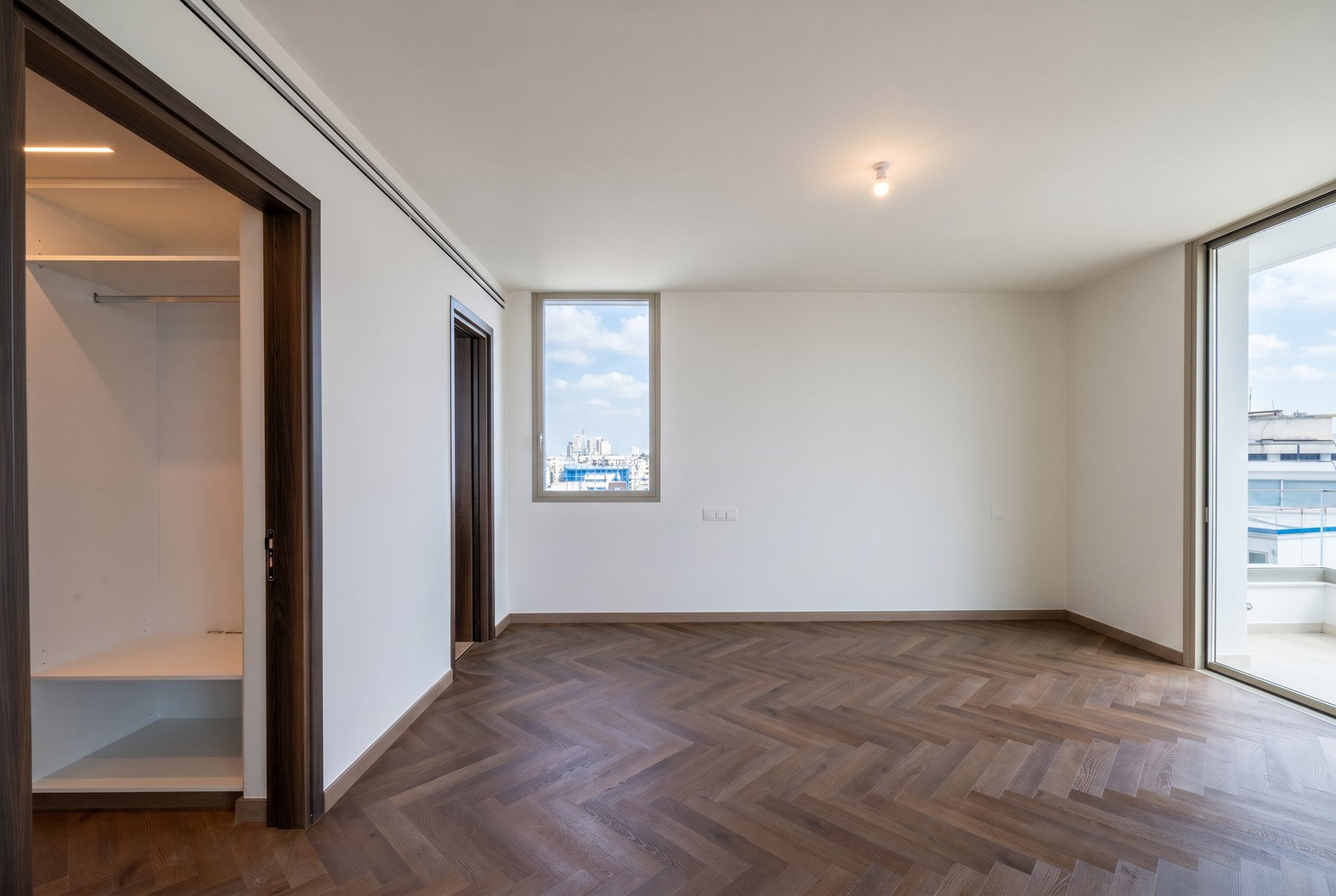  Four Bedroom Penthouse in Nicosia with Private Jacuzzi and Panoramic City Views - 物件實景