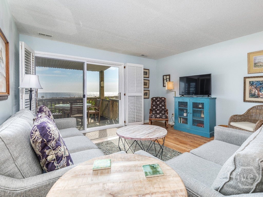 Tybee Island, Georgia, 31328, United States, 2 Bedrooms Bedrooms, ,2 BathroomsBathrooms,Residential,For Sale,2021564