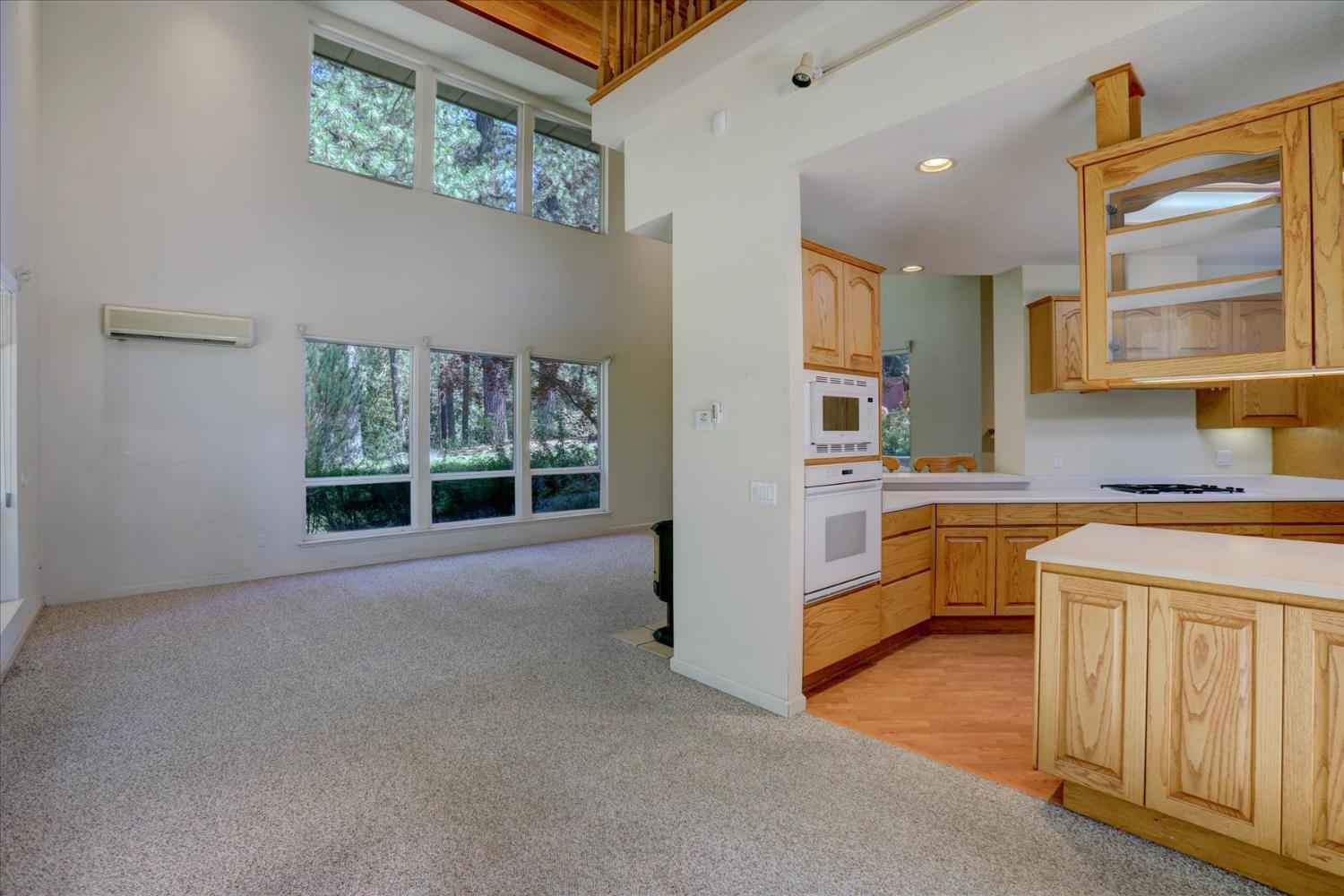 Nevada City, California, 95959, United States, 3 Bedrooms Bedrooms, ,3 BathroomsBathrooms,Residential,For Sale,1928446
