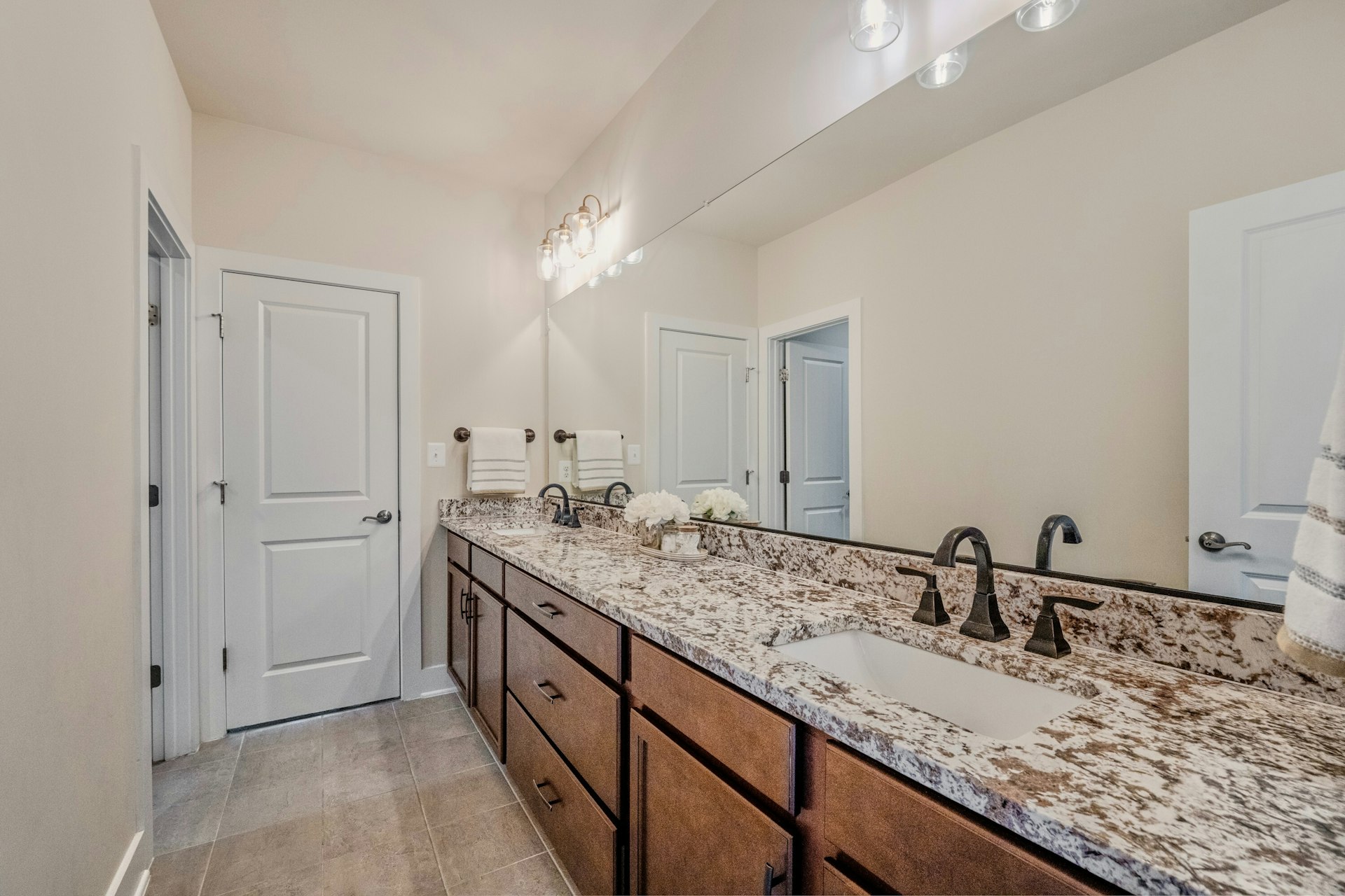  19016 Bridle Branch Lane, Purcellville, VA 20132 - 物件實景