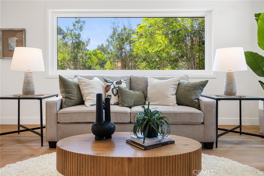 Pasadena, California, 91105, United States, 3 Bedrooms Bedrooms, ,3 BathroomsBathrooms,Residential,For Sale,1941593