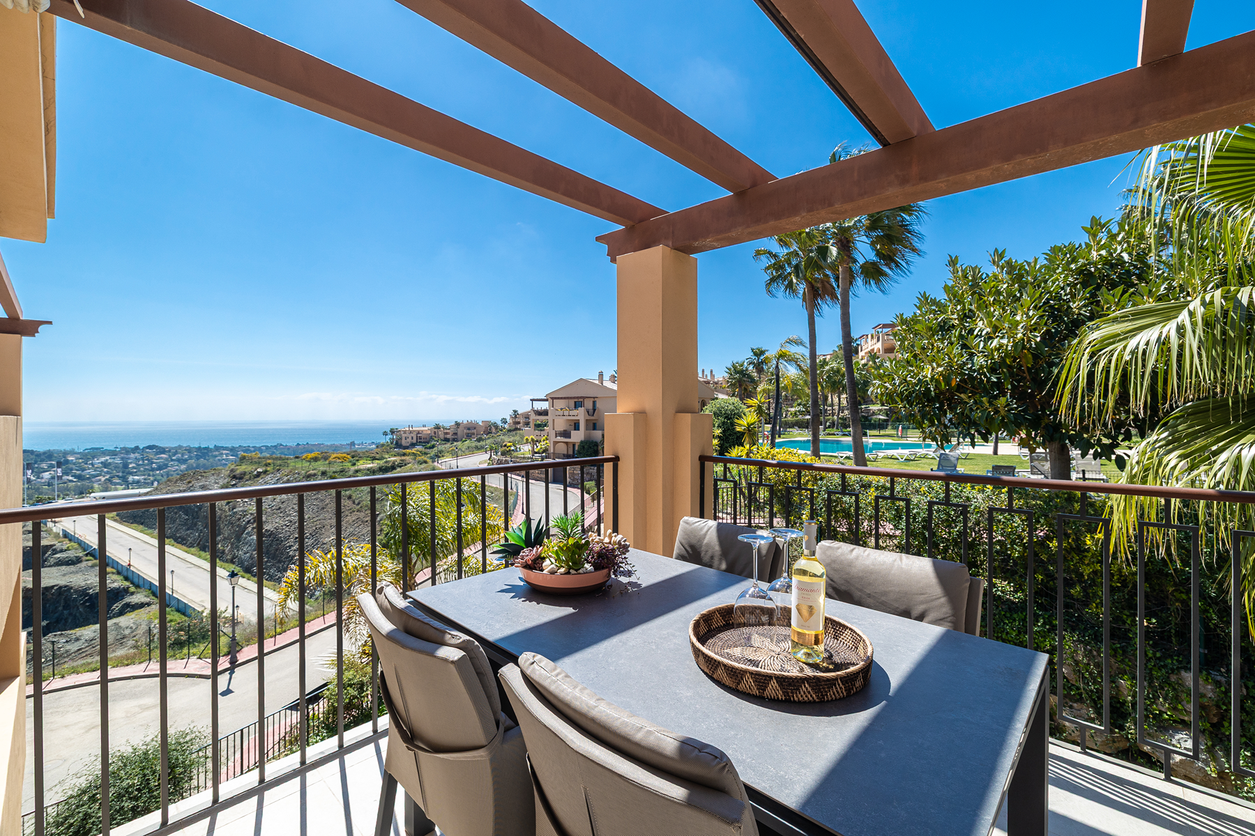  Penthouse with panoramic sea views in Benahavís - 物件實景