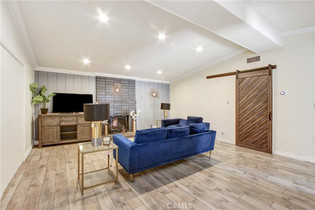 Covina, California, 91723, United States, 5 Bedrooms Bedrooms, ,3 BathroomsBathrooms,Residential,For Sale,1937286