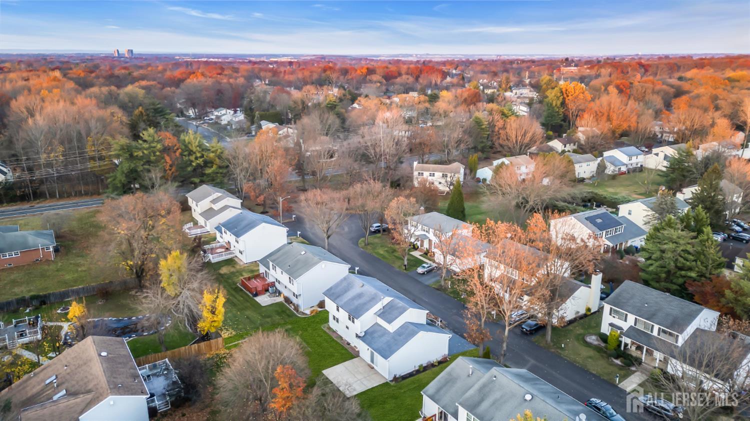 East Brunswick, New Jersey, 08816, United States, 3 Bedrooms Bedrooms, ,3 BathroomsBathrooms,Residential,For Sale,2001983