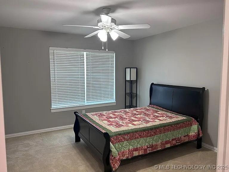 Fort Gibson, Oklahoma, 74434, United States, 5 Bedrooms Bedrooms, ,3 BathroomsBathrooms,Residential,For Sale,1980443