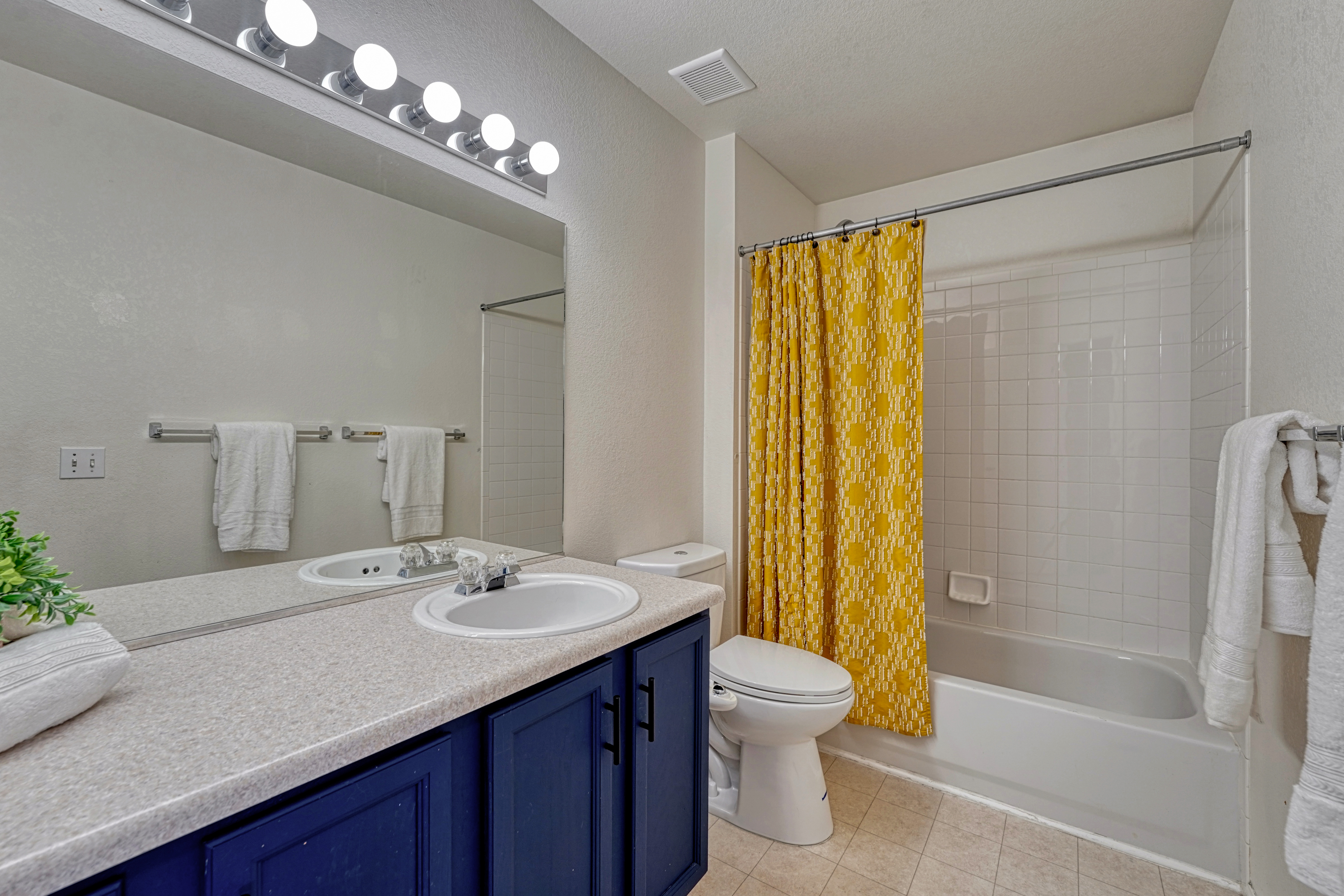  6201 Scottsbluff Drive, Colorado Springs, CO, 80923 - 物件實景