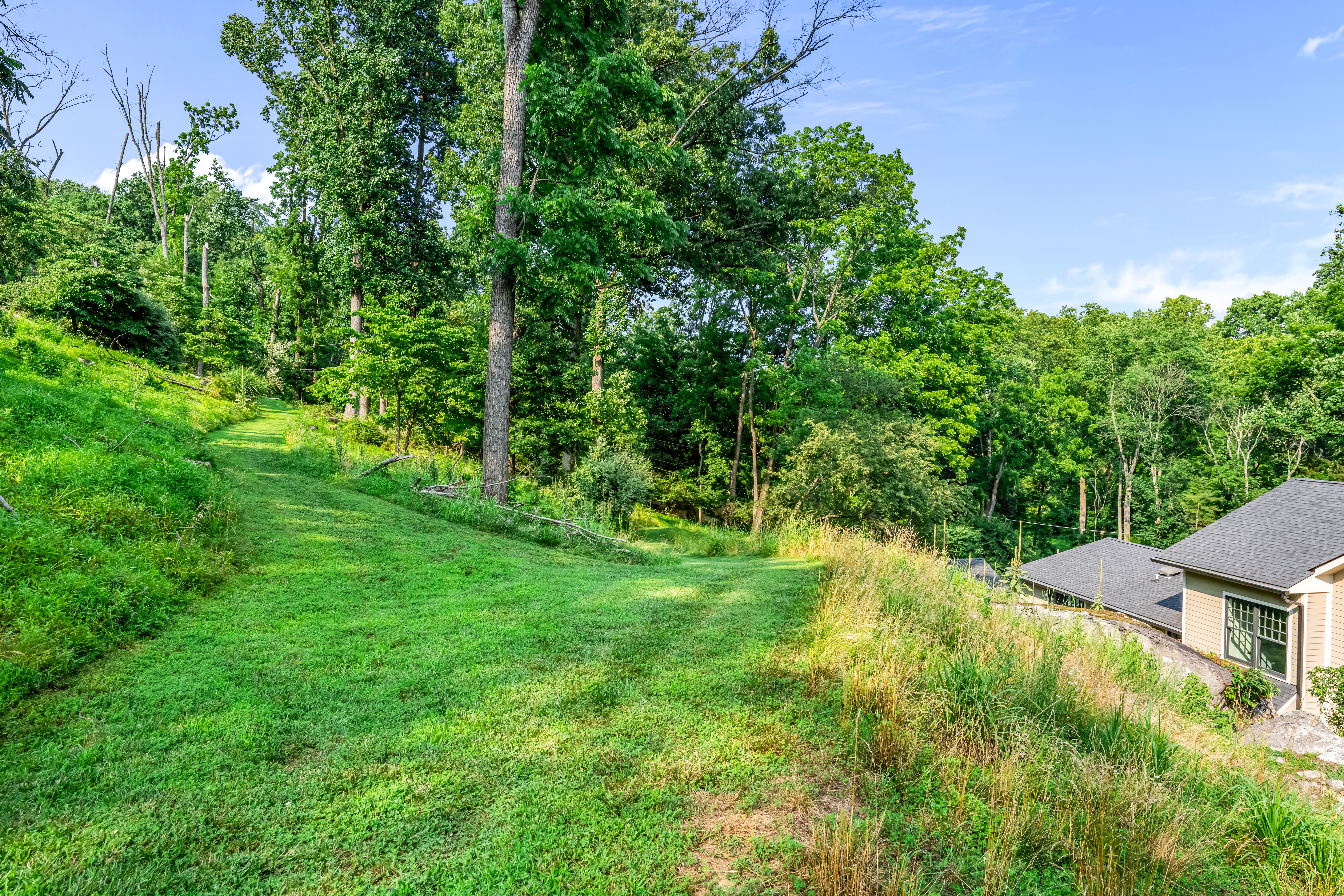  4113 & 4105 Hollow Road, Phoenixville, PA 19460 - 物件實景