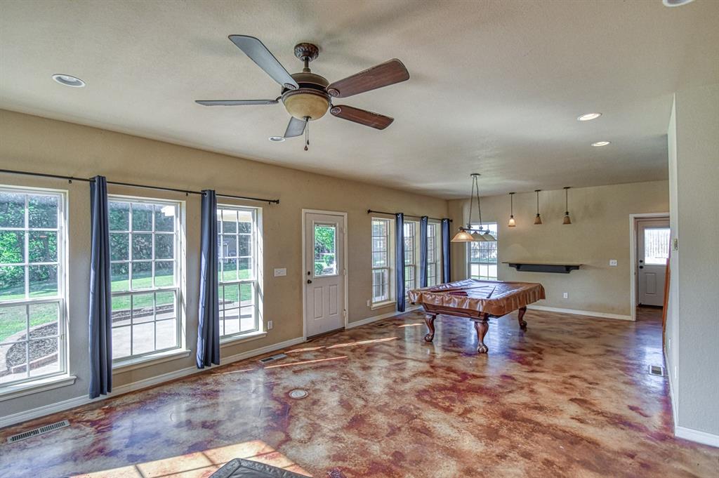 Noble, Oklahoma, 73068, United States, 6 Bedrooms Bedrooms, ,4 BathroomsBathrooms,Residential,For Sale,1978197