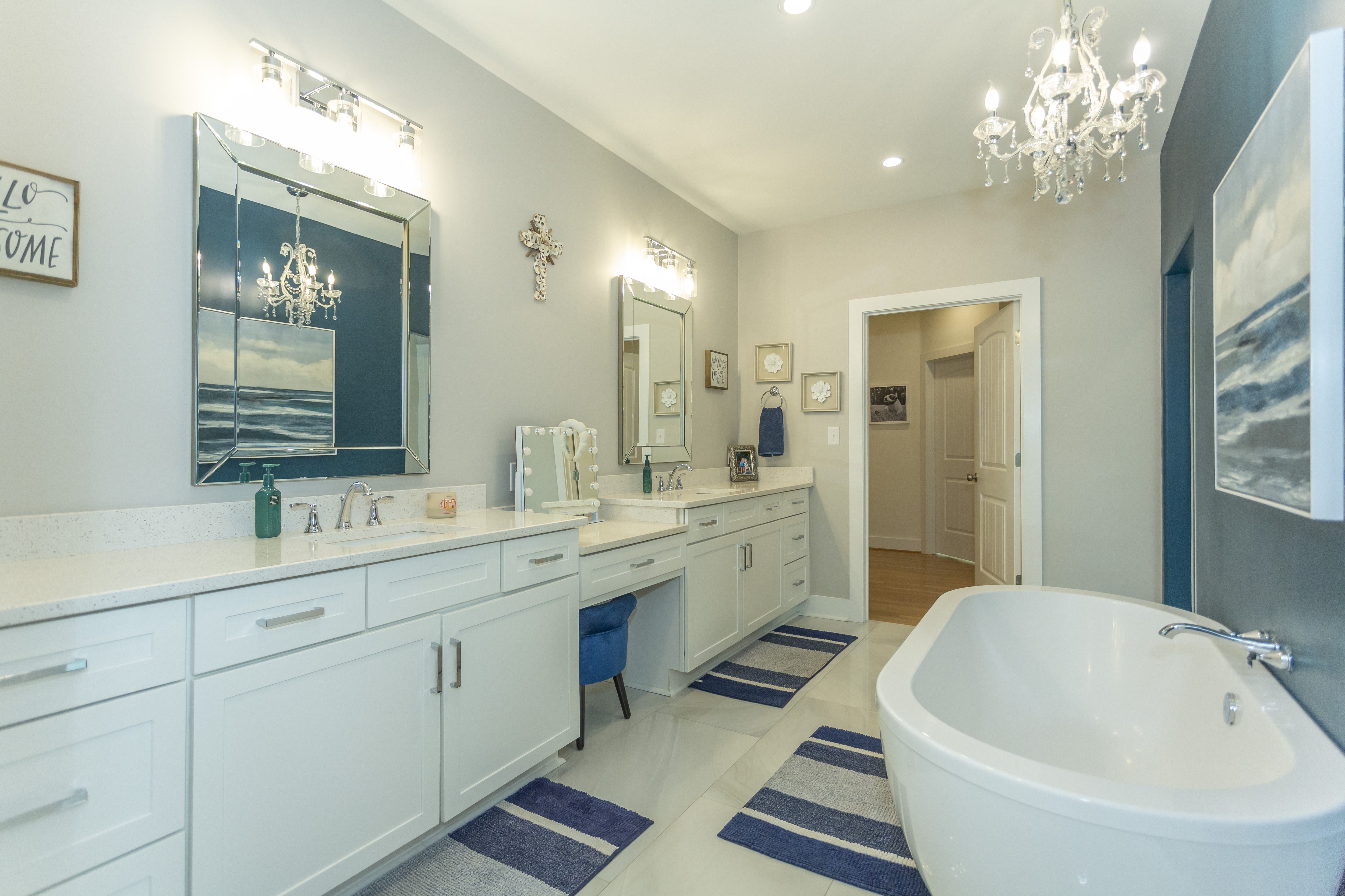 Helena, Alabama, 35080, United States, 5 Bedrooms Bedrooms, ,5 BathroomsBathrooms,Residential,For Sale,1979427