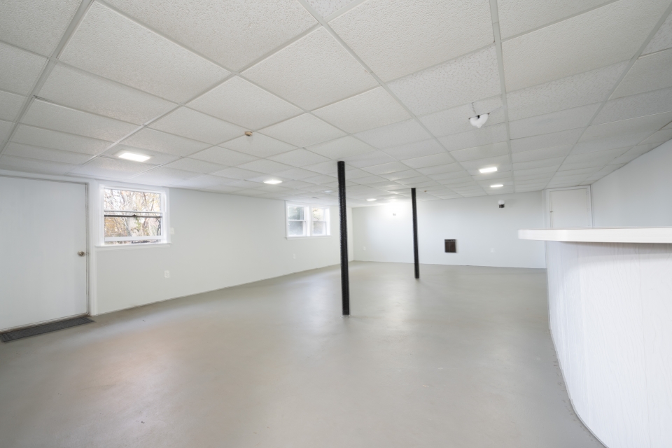 Braintree, Massachusetts, 02184, United States, 3 Bedrooms Bedrooms, ,3 BathroomsBathrooms,Residential,For Sale,2001239