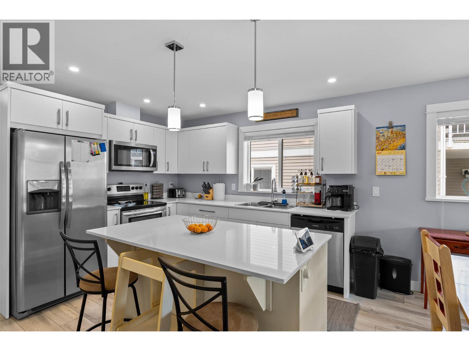 KAMLOOPS, British Columbia, V2C 0G8, CA, 3 Bedrooms Bedrooms, ,2 BathroomsBathrooms,Residential,For Sale,1951302