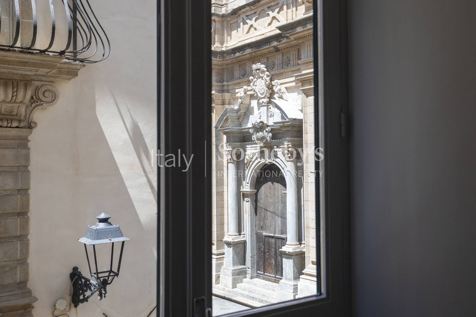  Prestigious Historic Palazzo in the Heart of Trapani - 物件實景