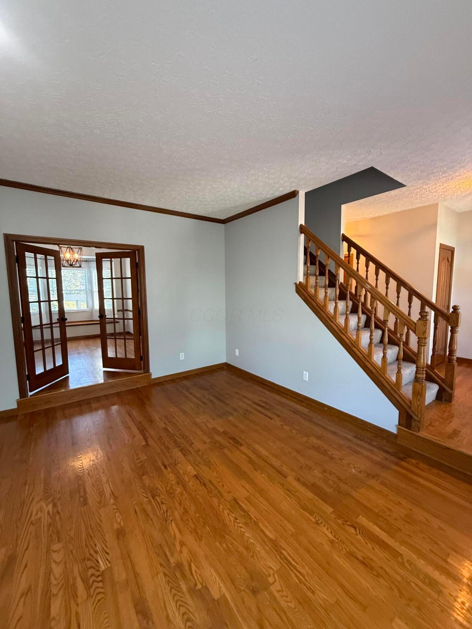 Columbus, Ohio, 43230, United States, 4 Bedrooms Bedrooms, ,3 BathroomsBathrooms,Residential,For Sale,1959310