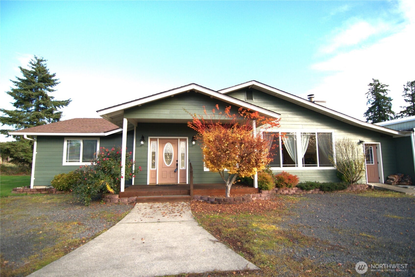 Chehalis, Washington, 98532, United States, 2 Bedrooms Bedrooms, ,1 BathroomBathrooms,Residential,For Sale,1989127