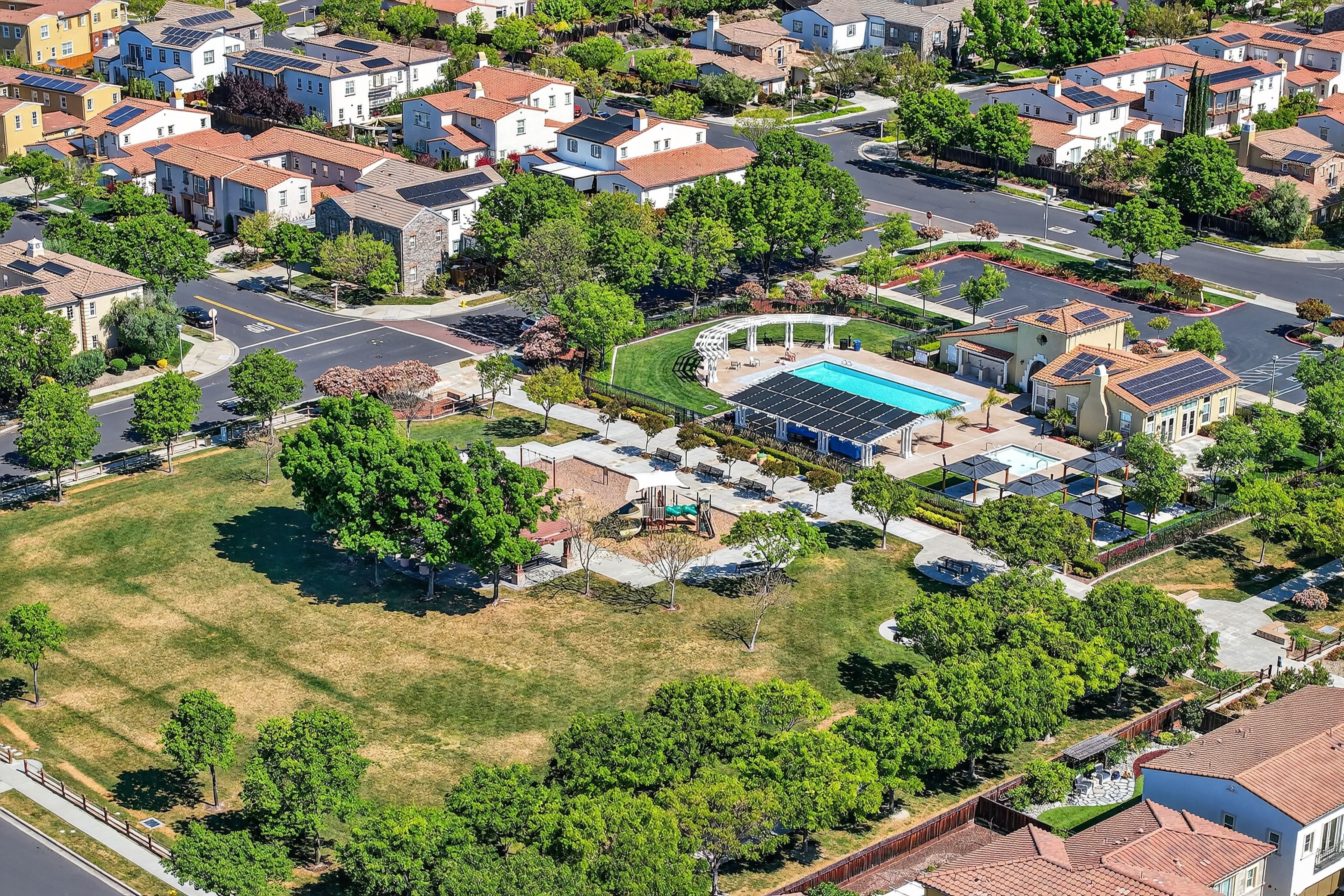  Refined Living in Gale Ranch - 物件實景