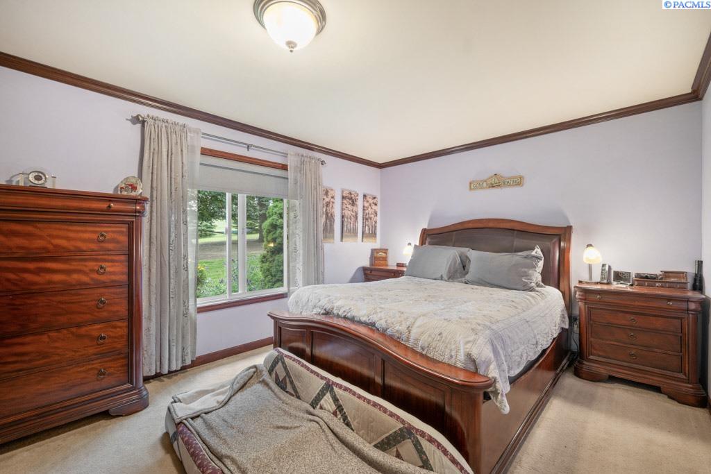 Tekoa, Washington, 99033, United States, 4 Bedrooms Bedrooms, ,2 BathroomsBathrooms,Residential,For Sale,1847399