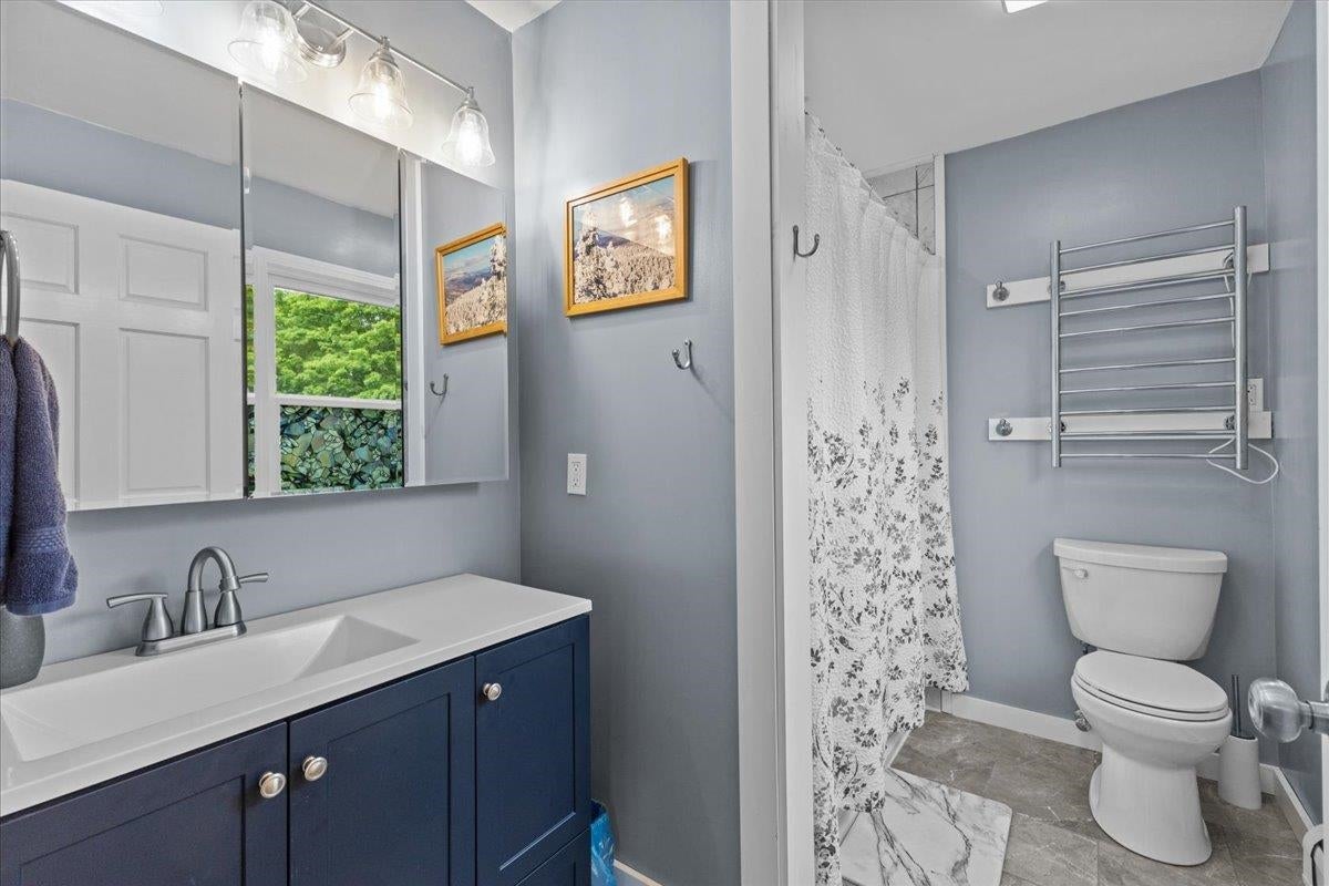 Stowe, Vermont, 05672, United States, 6 Bedrooms Bedrooms, ,4 BathroomsBathrooms,Residential,For Sale,1840743