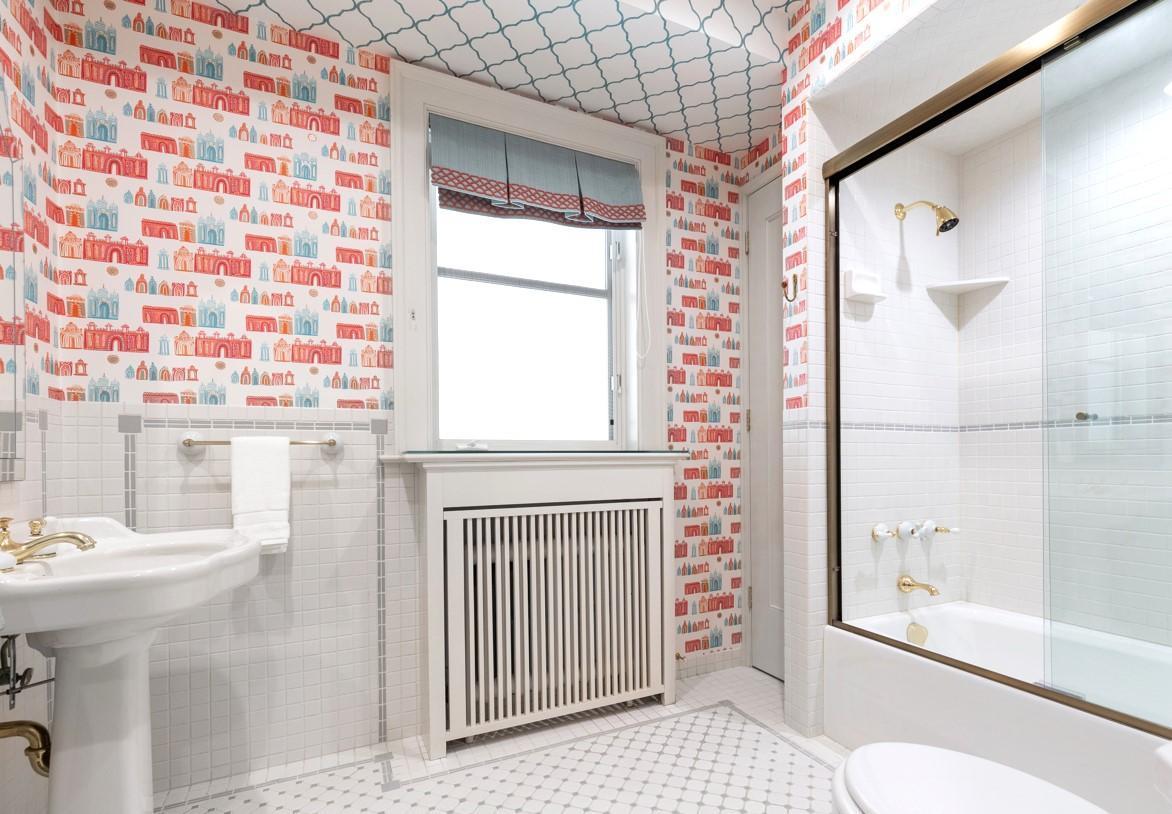 Minneapolis, Minnesota, 55405, United States, 4 Bedrooms Bedrooms, ,4 BathroomsBathrooms,Residential,For Sale,1821266