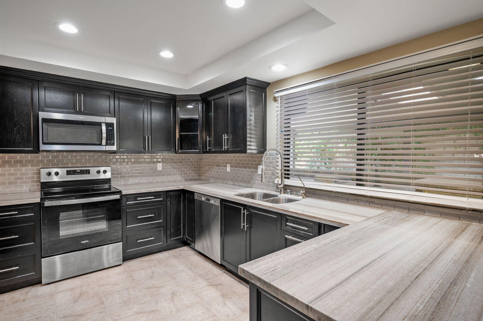 Cathedral City, California, 92234, United States, 3 Bedrooms Bedrooms, ,2 BathroomsBathrooms,Residential,For Sale,1921593