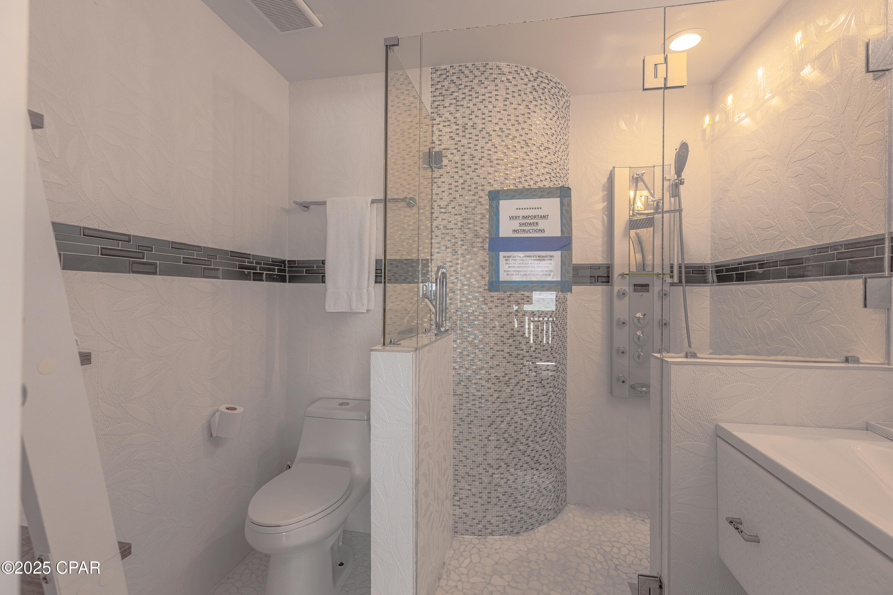 Panama City Beach, Florida, 32413, United States, 2 Bedrooms Bedrooms, ,3 BathroomsBathrooms,Residential,For Sale,1840891