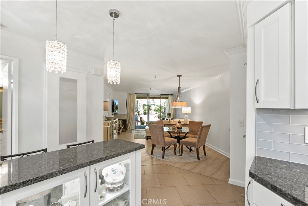 Laguna Hills, California, 92656, United States, 2 Bedrooms Bedrooms, ,2 BathroomsBathrooms,Residential,For Sale,1988360