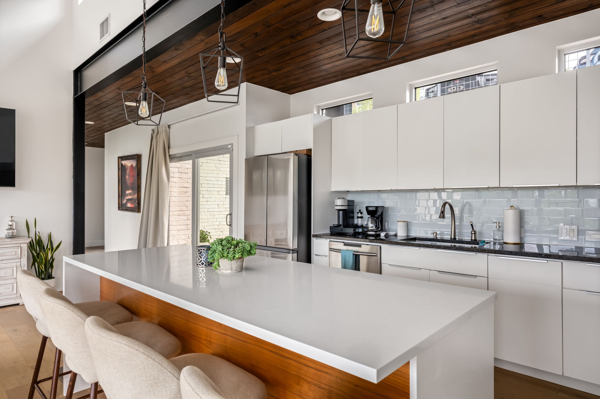  Modern Canyon Retreat Designed for Sunset Living - 物件實景
