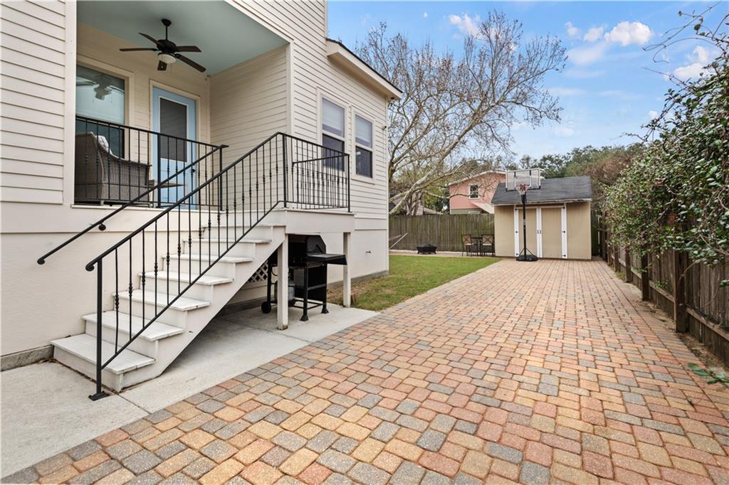 New Orleans, Louisiana, 70122, United States, 4 Bedrooms Bedrooms, ,4 BathroomsBathrooms,Residential,For Sale,1850074