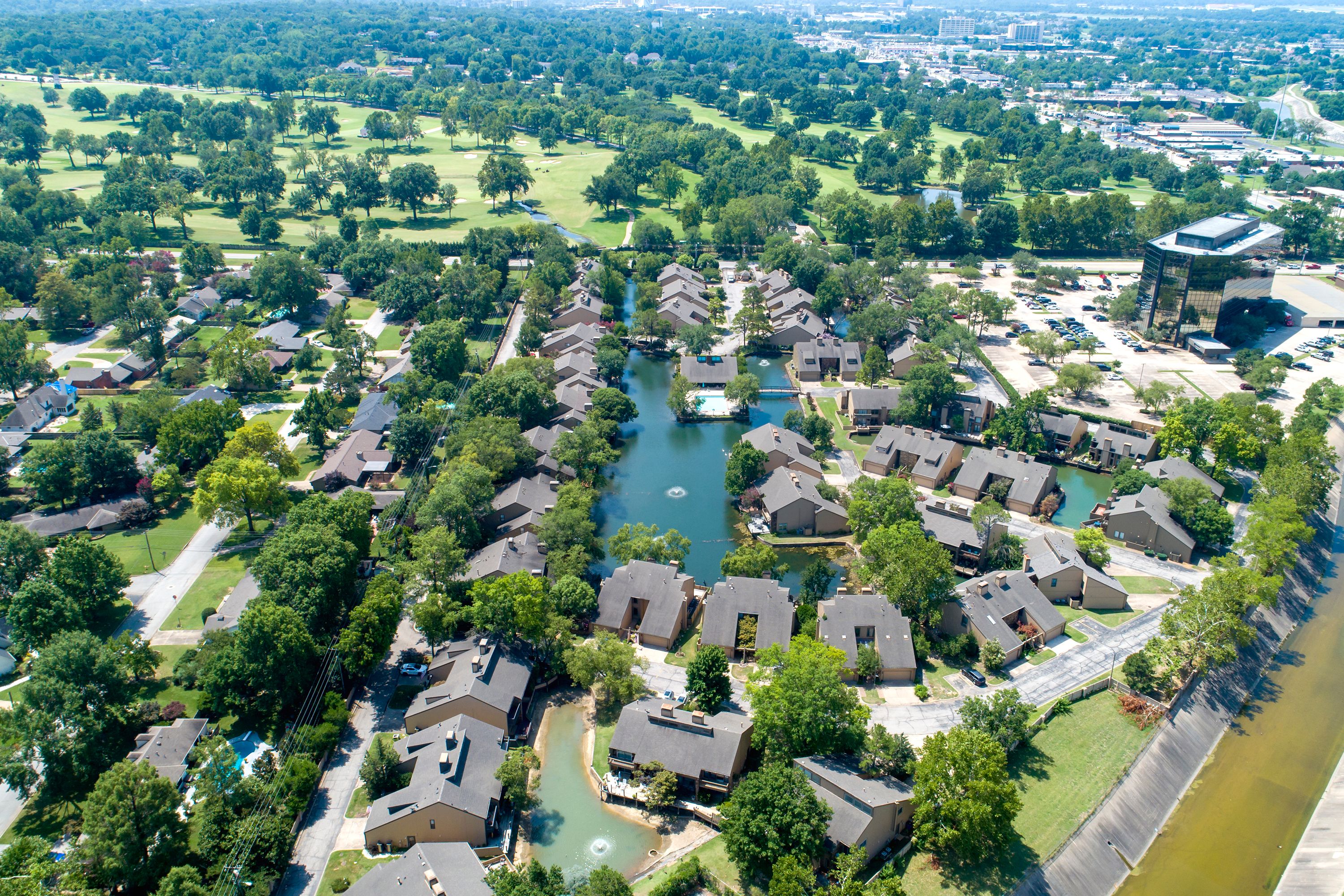  5804 South Atlanta Avenue #2, Tulsa, OK 74105 - 物件實景