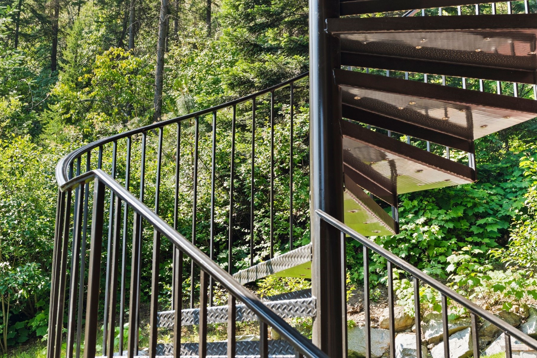  Green Home & apartment on 30 Acres - 物件實景