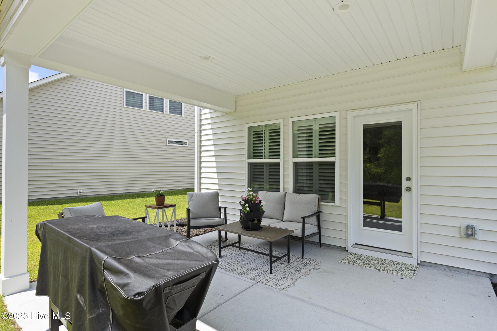 Hampstead, North Carolina, 28443, United States, 5 Bedrooms Bedrooms, ,4 BathroomsBathrooms,Residential,For Sale,1972632