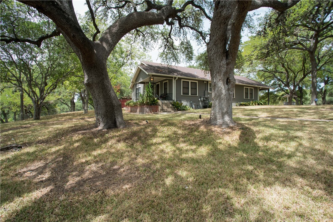 Austin, Texas, 78741, United States, 3 Bedrooms Bedrooms, ,3 BathroomsBathrooms,Residential,For Sale,1960519