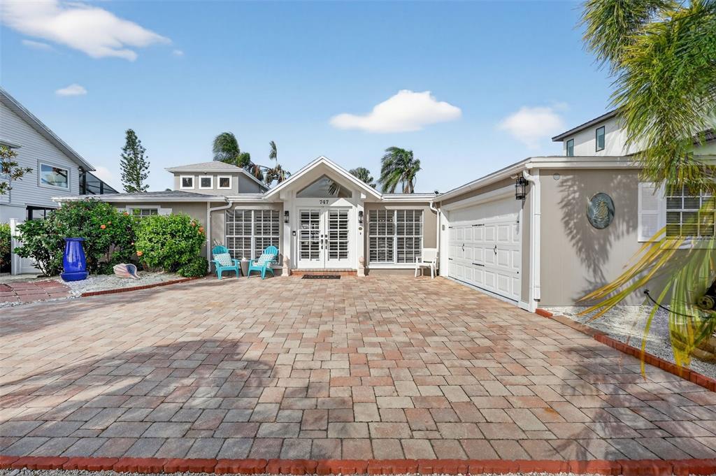 Longboat Key, Florida, 34228, United States, 3 Bedrooms Bedrooms, ,2 BathroomsBathrooms,Residential,For Sale,1990986