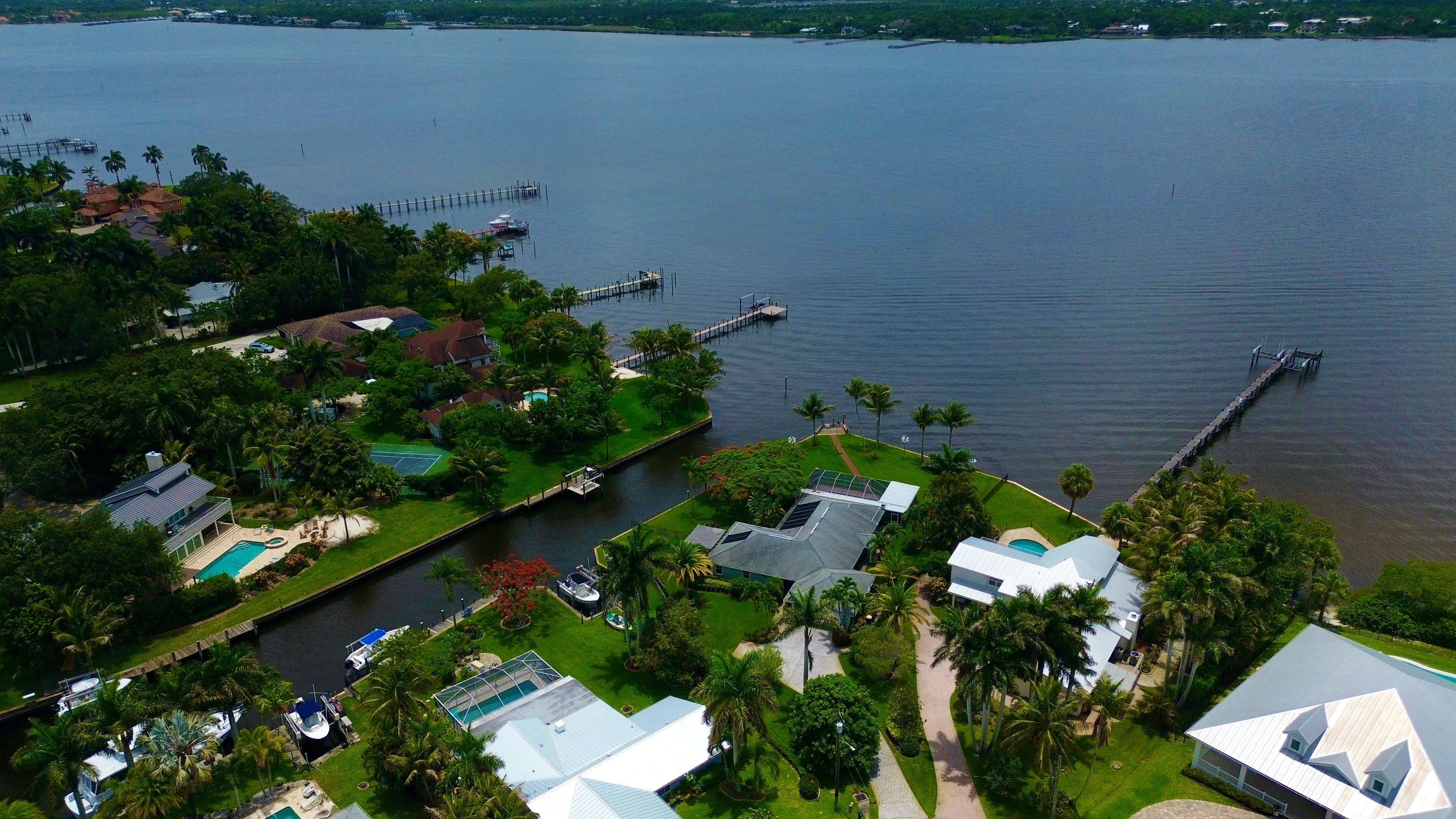  1910 NW Cove Circle, Stuart, FL, 34994 - 物件實景