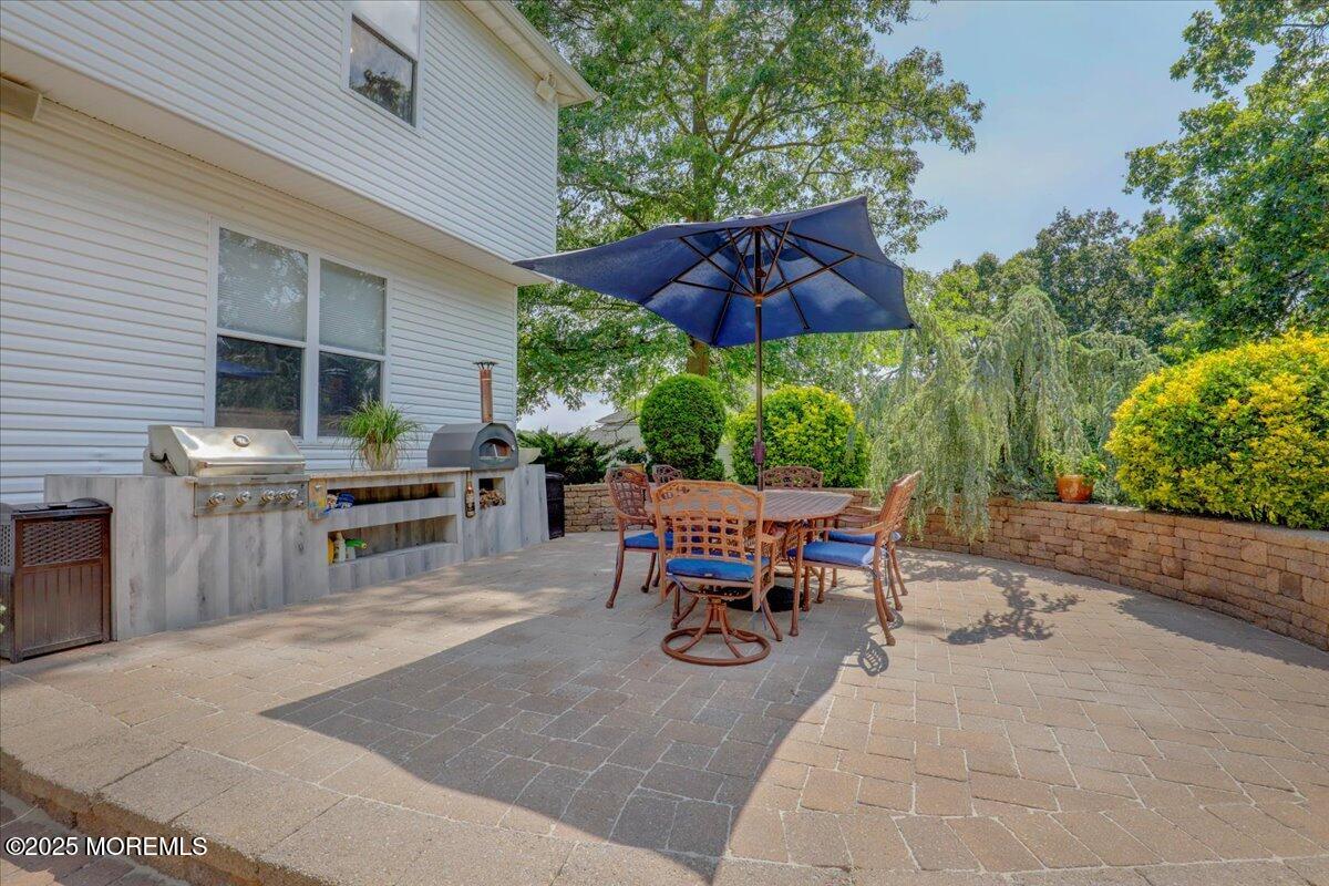 Howell, New Jersey, 07731, United States, 4 Bedrooms Bedrooms, ,3 BathroomsBathrooms,Residential,For Sale,1902992