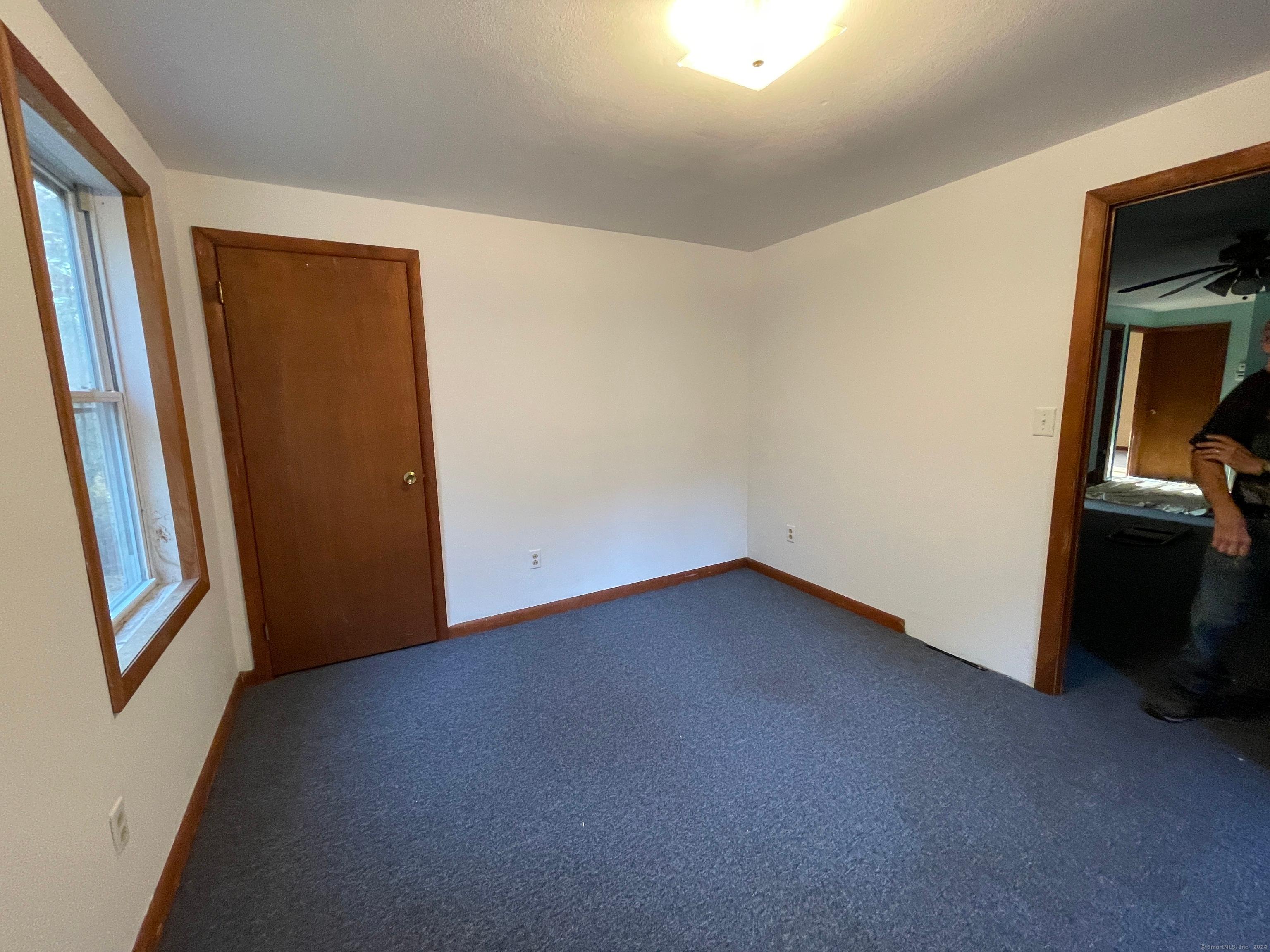 Litchfield, Connecticut, 06759, United States, 3 Bedrooms Bedrooms, ,3 BathroomsBathrooms,Residential,For Sale,1937635