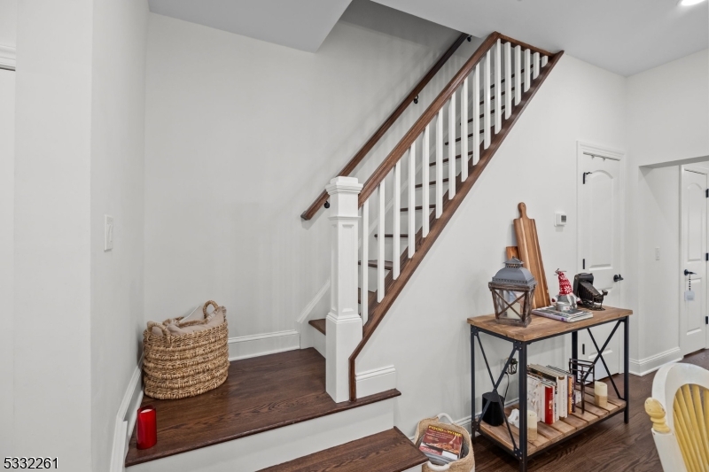 Lambertville City, New Jersey, 08530-1019, United States, 3 Bedrooms Bedrooms, ,2 BathroomsBathrooms,Residential,For Sale,1692384