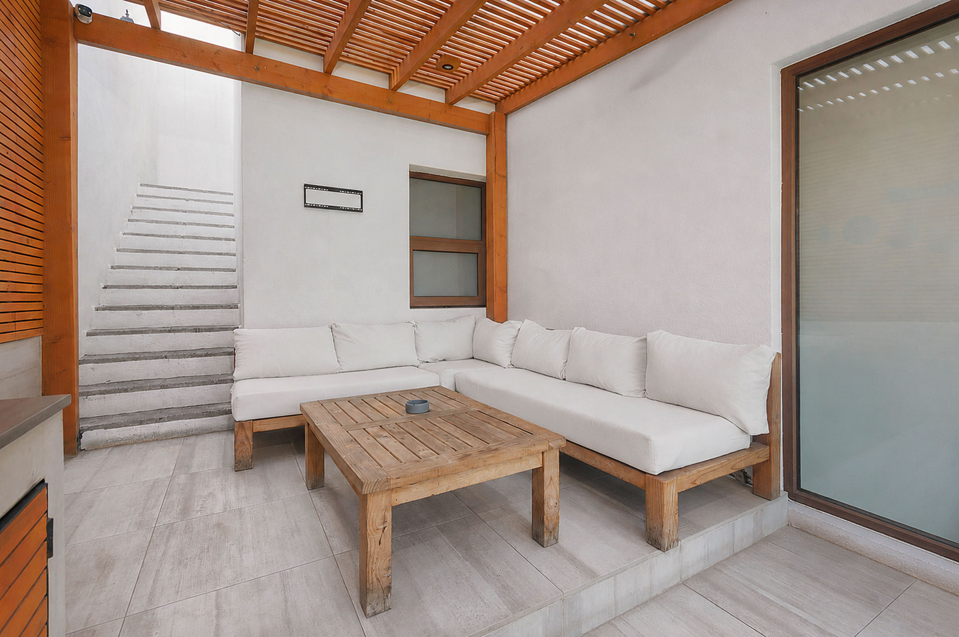  Mediterranean-style house in a gated community - 物件實景