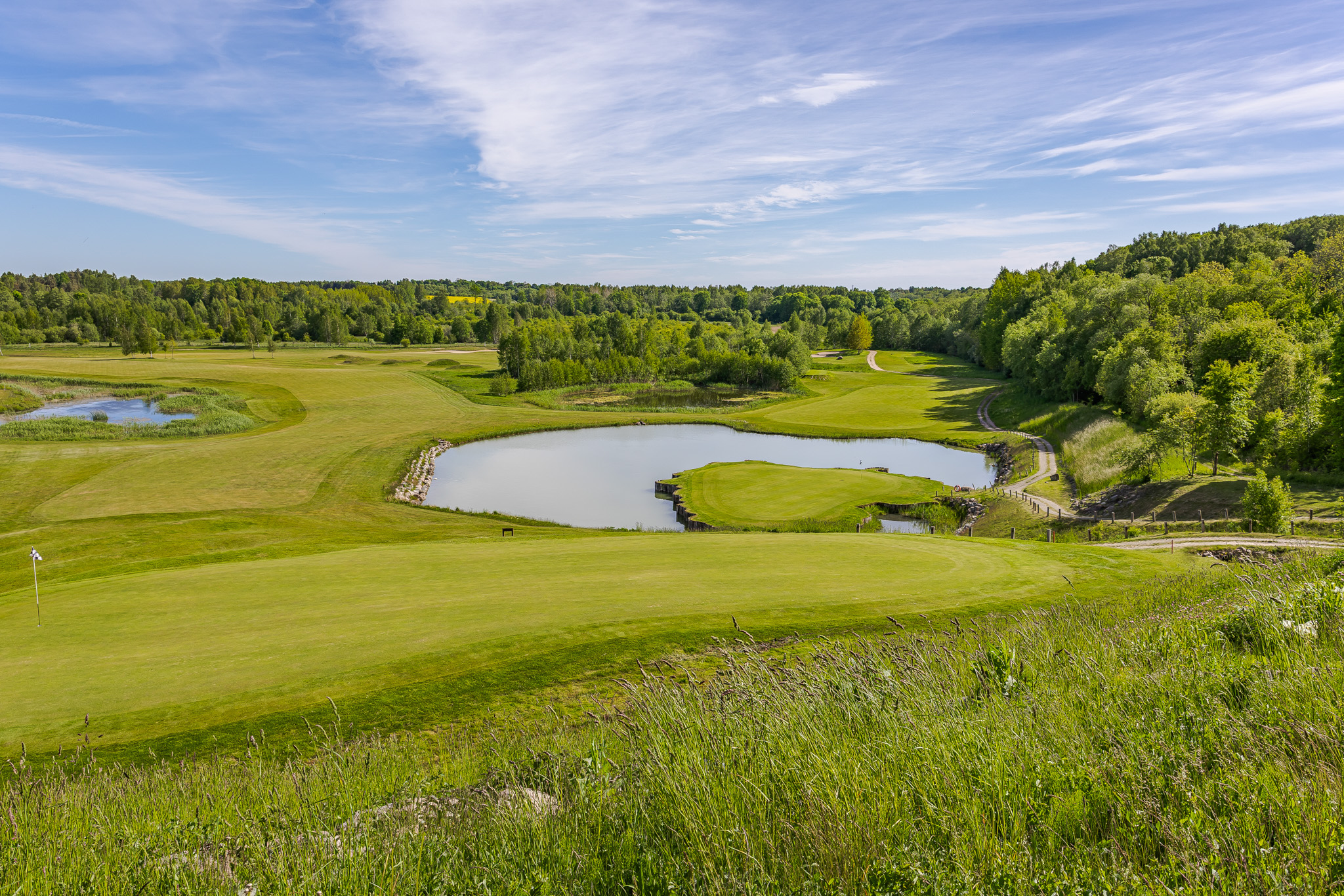  Exclusive private residence surrounded by golf courses - 物件實景