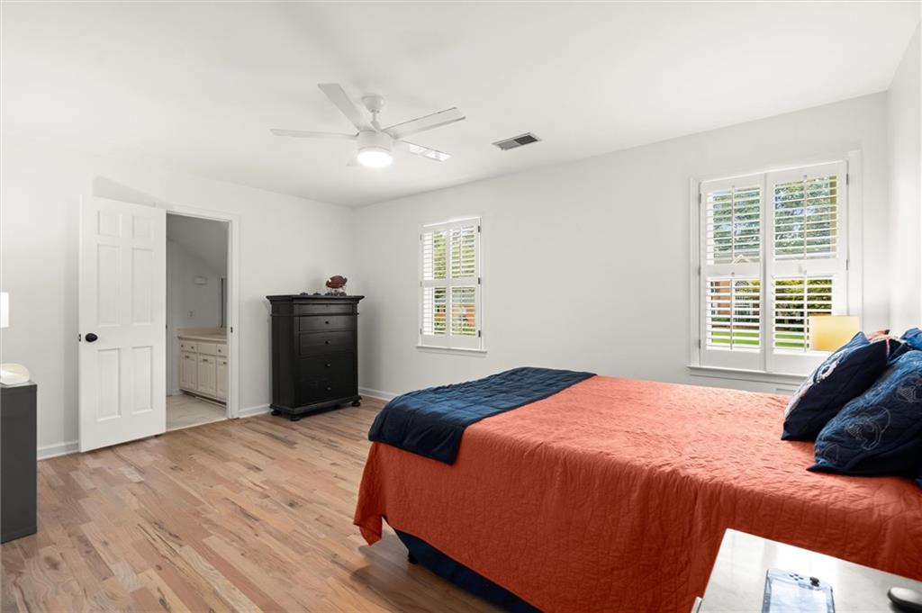 Roswell, Georgia, 30075, United States, 5 Bedrooms Bedrooms, ,5 BathroomsBathrooms,Residential,For Sale,1903038