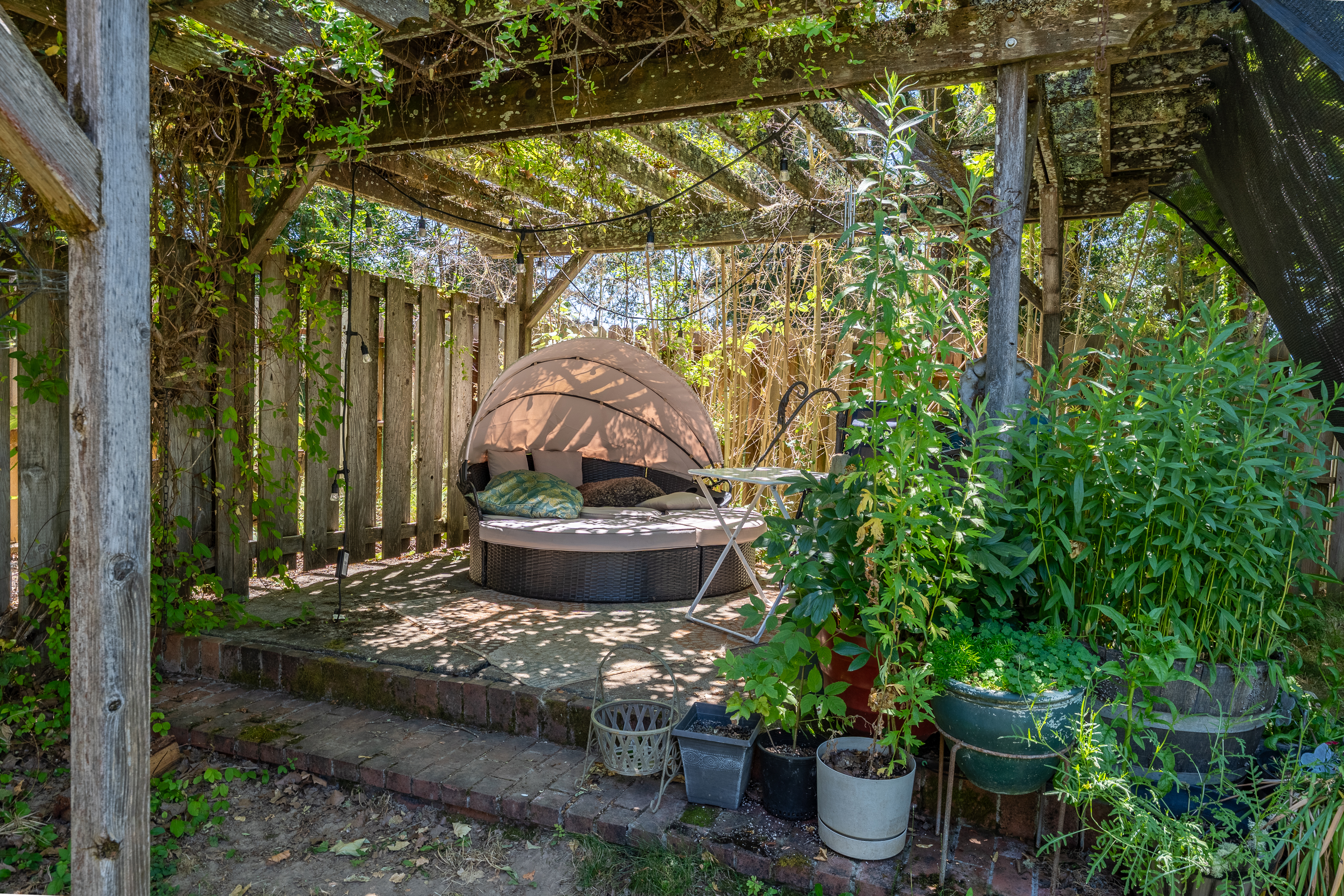 Willits, California, 95490, United States, 3 Bedrooms Bedrooms, ,2 BathroomsBathrooms,Residential,For Sale,1883434